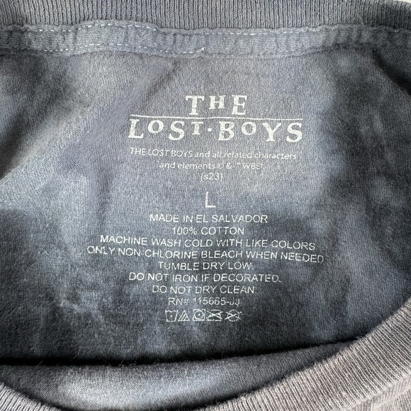 The Lost Boys Adult Size Large Graphic T-Shirt - Picture 3 of 5